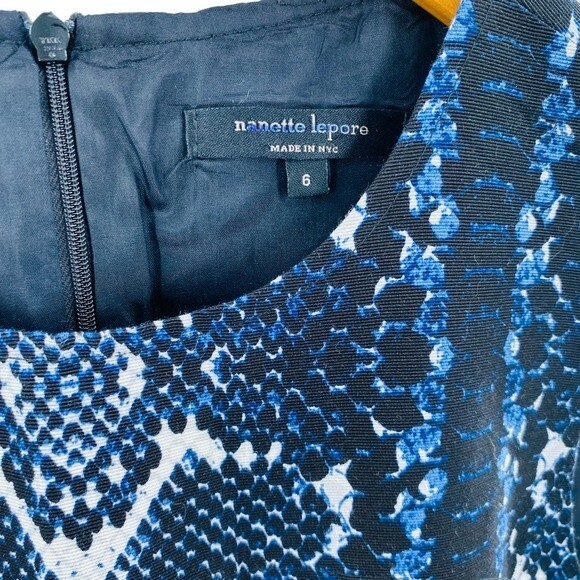 Nanette Lepore Size 10 Love Bites Snake Print Dress Blue Black Fit and Flare - Picture 3 of 11